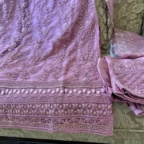 Delisa 3pc Salwar kameez dupatta Embroidered new - Picture 6 of 12